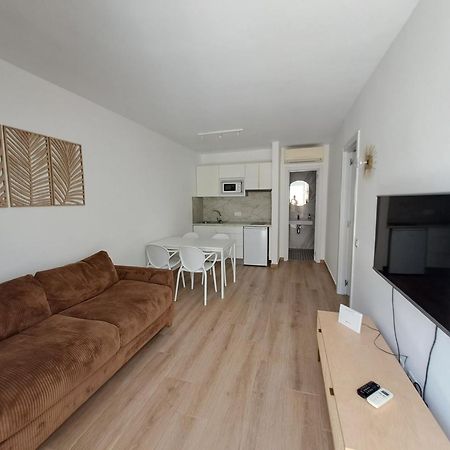 Homeforguest Apartamento 15 Con Terraza Y Piscina En Corralejo Extérieur photo
